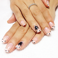 4/24/2015에 Lovely Nails Toronto님이 Lovely Nails Toronto에서 찍은 사진
