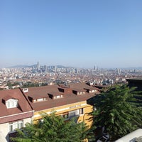 Foto diambil di Çömlek Kuru Fasulye oleh Bulut T. pada 8/20/2023