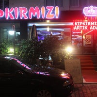 8/12/2014 tarihinde Kıpkırmızı VIPziyaretçi tarafından Kıpkırmızı VIP'de çekilen fotoğraf