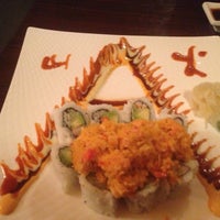 Das Foto wurde bei Mizu Japanese Restaurant - Niles von Don W. am 4/14/2013 aufgenommen