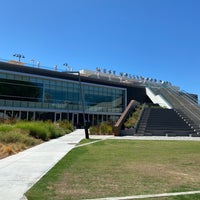 Photo taken at County of Los Angeles Public Library - West Hollywood by Lin D. on 8/7/2022