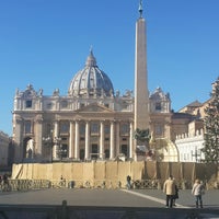 Photo taken at Line to Basilica San Pietro by Tomris C. on 12/4/2017