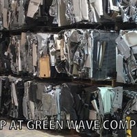 Foto diambil di Green Wave Computer Recycling oleh green w. pada 12/18/2014