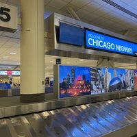 Photo taken at MDW Baggage Claim 5 by Paul S. on 10/8/2022