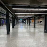Photo taken at MTA Subway - 57th St (F) by Paul S. on 6/2/2023