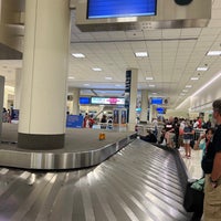 Photo taken at MDW Baggage Claim 5 by Paul S. on 6/1/2022