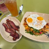 Photo taken at Snooze, an A.M. Eatery by Paul S. on 4/21/2024