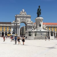 Photo taken at Praça do Comércio by Nigel on 6/1/2019