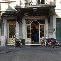 3/24/2019 tarihinde Nigelziyaretçi tarafından Gelateria Del Biondo'de çekilen fotoğraf