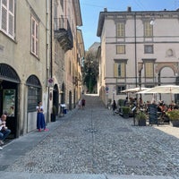 Photo taken at Bergamo Città Alta by Nigel on 8/9/2022