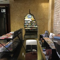 7/28/2018에 Nigel님이 Libreria All&amp;#39;Arco에서 찍은 사진