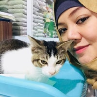 Photo taken at Ciyo Pet Care by OREO on 9/14/2018