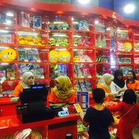 Photo taken at Kid City Trans Mart Cempaka Putih by OREO on 10/24/2015