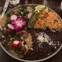 Foto scattata a El Tule Mexican and Peruvian Restaurant da John K. il 11/12/2023
