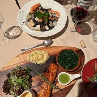 Photo taken at Rosmarino Italian Restaurant by Fantabuous on 10/22/2023