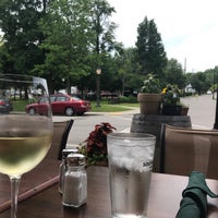Foto diambil di Village Tavern Restaurant &amp;amp; Inn oleh Bram D. pada 6/19/2019
