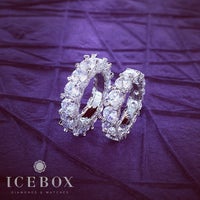 8/15/2014 tarihinde Icebox Diamonds &amp;amp; Watchesziyaretçi tarafından Icebox Diamonds &amp;amp; Watches'de çekilen fotoğraf
