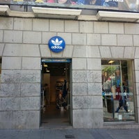 Adidas Store Madrid (Ahora cerrado) - Tienda de artículos deportivos Madrid