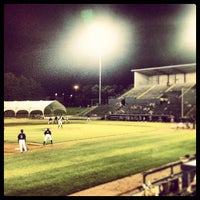 Foto tirada no(a) Joe W. Davis Municipal Stadium por Seth G. em 5/21/2013