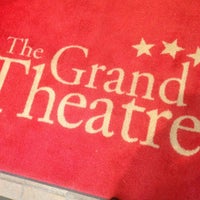 รูปภาพถ่ายที่ The Grand Theatre โดย Kerry-Ann R. เมื่อ 4/9/2013