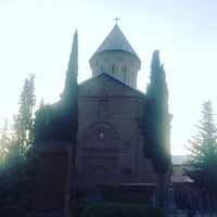 Photo taken at Ejmiatsin Armenian Apostolic Church by Rengin🌈 A. on 8/20/2017