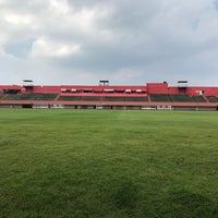 Photo taken at Estádio Giulite Coutinho (Édson Passos) by Darlann L. on 3/4/2018