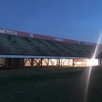 Photo taken at Estádio Giulite Coutinho (Édson Passos) by Darlann L. on 6/21/2018