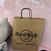 Photo taken at Hard Rock Cafe by Nisan Ç. on 1/28/2024