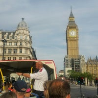 Photo taken at Big Bus Tours - London by Brett H. on 8/28/2017