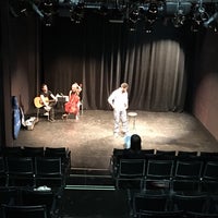 6/20/2016 tarihinde Sam S.ziyaretçi tarafından The Barrow Group Performing Arts Center'de çekilen fotoğraf