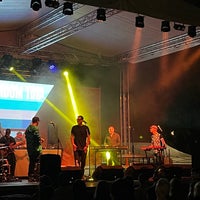 Foto diambil di Rosalia Festival I Rosalia Fesztivál oleh Koritár R. pada 6/10/2022