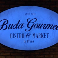Foto scattata a Buda Gourmet, Bistro &amp;amp; Market da Koritár R. il 2/15/2019