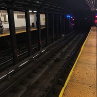 Photo taken at MTA Subway - 3rd Ave (L) by Isaac on 9/7/2017