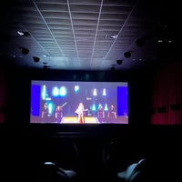 Photo taken at ShowPlace ICON at Roosevelt Collection by Joby M. on 10/21/2023