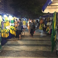 Photo taken at Feira Avenida de Copacabana by Carla B. on 9/22/2017
