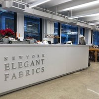Foto diambil di New York Elegant Fabrics oleh Americo G. pada 12/22/2018