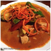 Photo prise au Thai Thai Restaurant par Dallas Foodie (. le7/10/2015