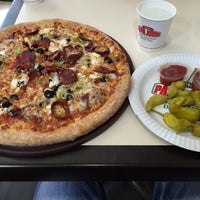 Photo taken at Papa John&amp;#39;s Pizza by Önder T. on 6/6/2015