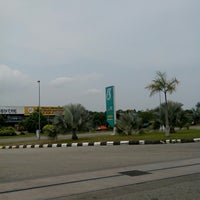 Photos At Petronas At Taman Tualang Indahmentakab Gas Station