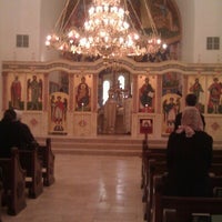 1/7/2013 tarihinde Николайziyaretçi tarafından Saint John The Baptist Greek Orthodox Church'de çekilen fotoğraf