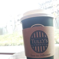 Photo taken at Tully&amp;#39;s Coffee by hiro m. on 12/27/2018