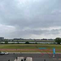 Photo taken at 荒川戸田橋陸上競技場 by Yu on 5/13/2023