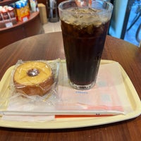 Photo taken at Doutor Coffee Shop by Yu on 9/16/2023