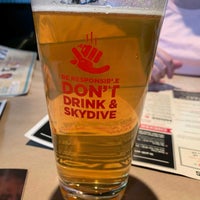Photo taken at Jack Astor&amp;#39;s Bar &amp;amp; Grill by emjay on 5/19/2019