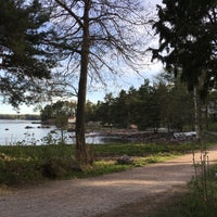 Photo taken at Haukilahti / Gäddvik by Eija T. on 5/7/2016