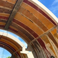 Foto diambil di Arcosanti oleh K-Þórır D. pada 5/14/2018