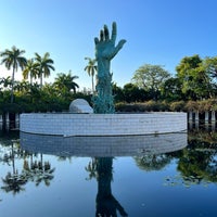 5/28/2023에 Kara S.님이 Holocaust Memorial of the Greater Miami Jewish Federation에서 찍은 사진