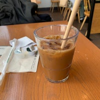 Photo taken at Starbucks by yasuno1966 on 7/1/2022