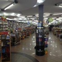 Photo taken at CPAD loja Vicente de Carvalho by Jorge M. on 12/4/2012