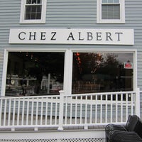 Foto tirada no(a) Chez Albert por Chez Albert em 8/26/2014